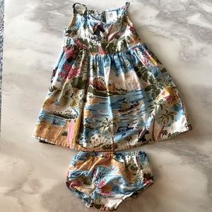 Hawaiian/Beach Disney Girl Dress 9-12 months 🌊🌺